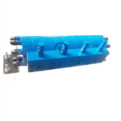 Hydrauliset ulkoiset vaihdevirtausjakajat venttiilillä